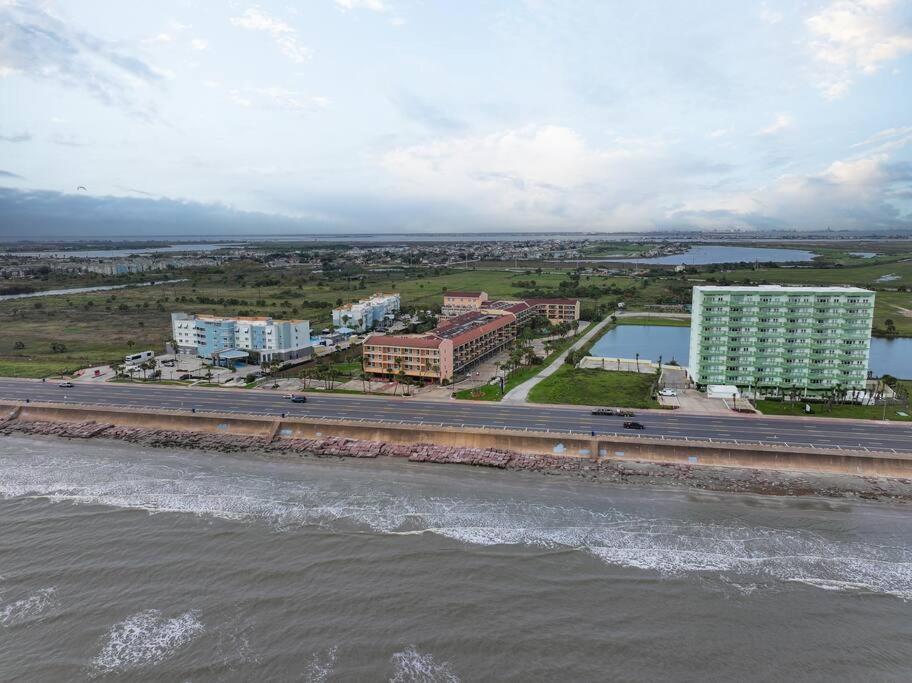 Baca Beach Escape I - 3 Pools - Pet Friendly Galveston Zewnętrze zdjęcie