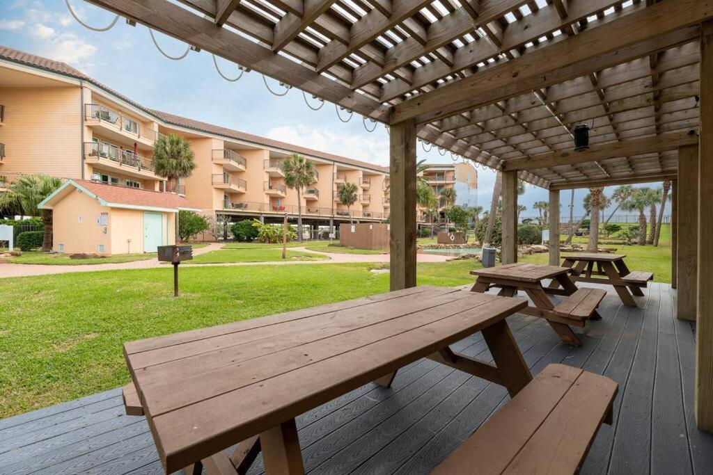 Baca Beach Escape I - 3 Pools - Pet Friendly Galveston Zewnętrze zdjęcie